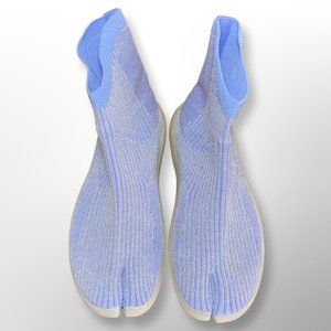 iLYSM Metal Tabi Sneaker Hydrangea Split Toe Athletic Shoes
